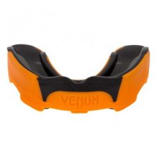 Капа VENUM PREDATOR MOUTHGUARD-ORANGE/BLACK Капа VENUM PREDATOR MOUTHGUARD-ORANGE/BLACK